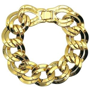 Vintage monet gold chunky curb bracelet gold plated matal